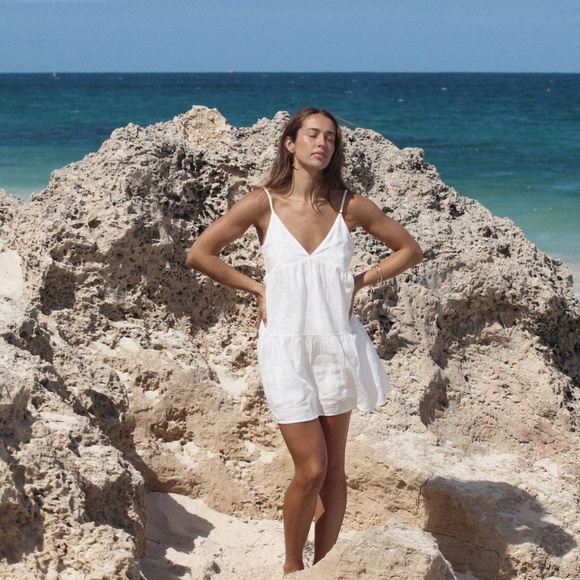 Rhythm Classic Tiered Mini Dress Size S - Picture 3 of 6